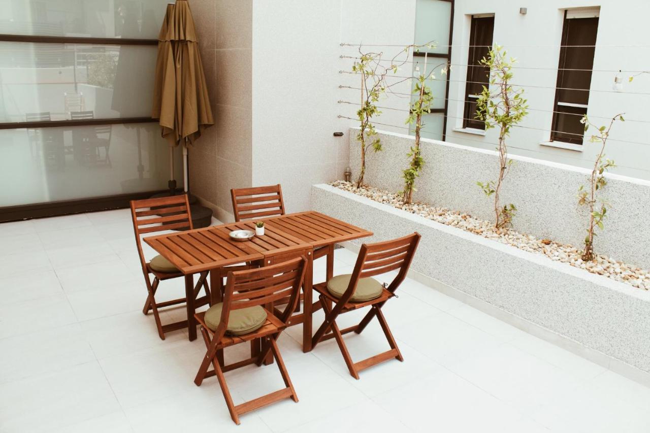 Cozy Seaside Apartment With Pool & Terrace Split Dış mekan fotoğraf