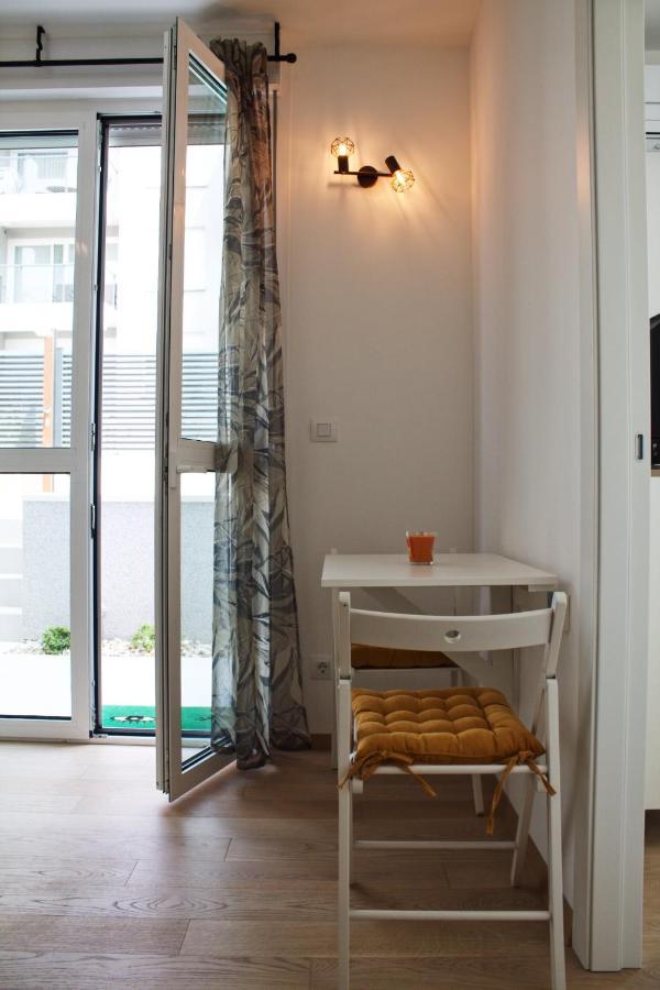 Cozy Seaside Apartment With Pool & Terrace Split Dış mekan fotoğraf
