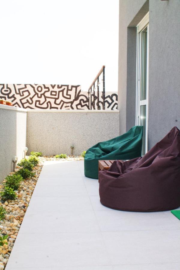 Cozy Seaside Apartment With Pool & Terrace Split Dış mekan fotoğraf