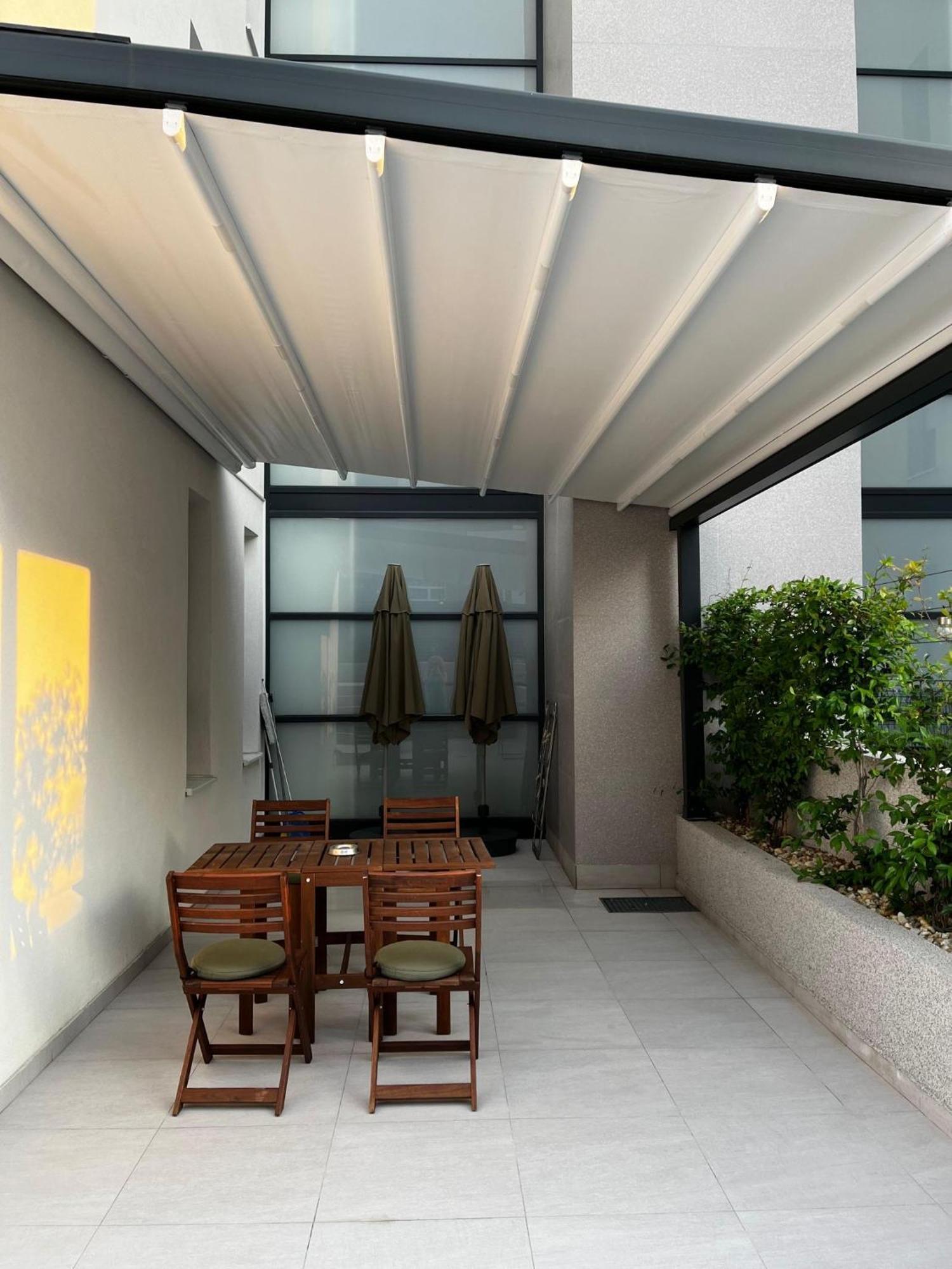 Cozy Seaside Apartment With Pool & Terrace Split Dış mekan fotoğraf