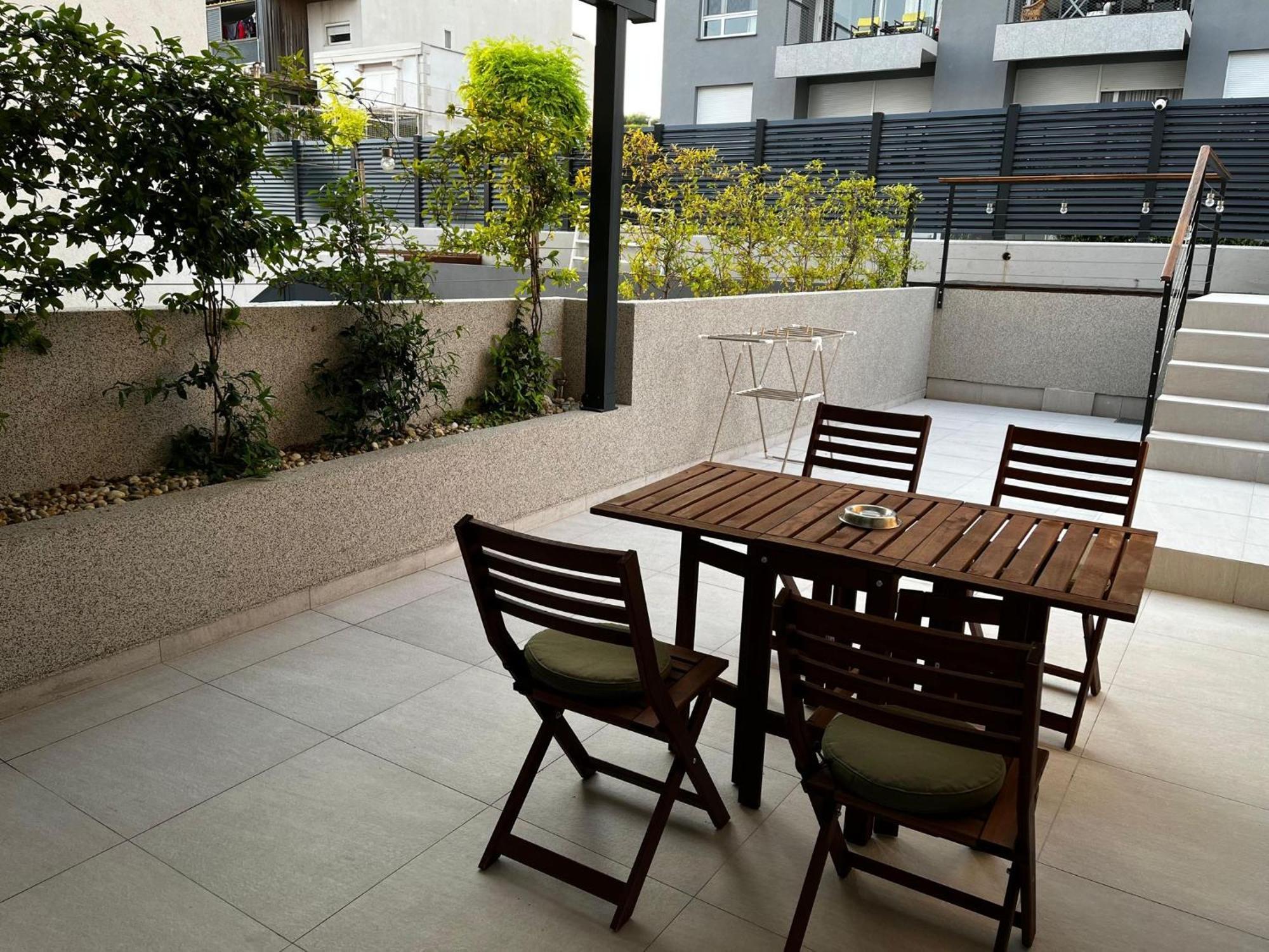 Cozy Seaside Apartment With Pool & Terrace Split Dış mekan fotoğraf